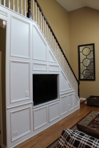 Wainscot on the walls    